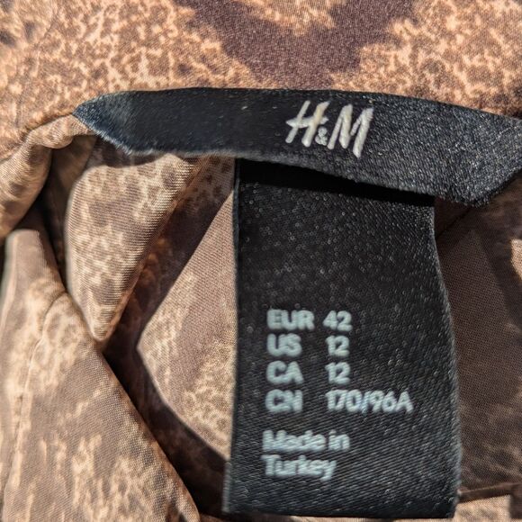 H&M Python Print Shirt Silky Feel (Size 12) - Picture 4 of 4